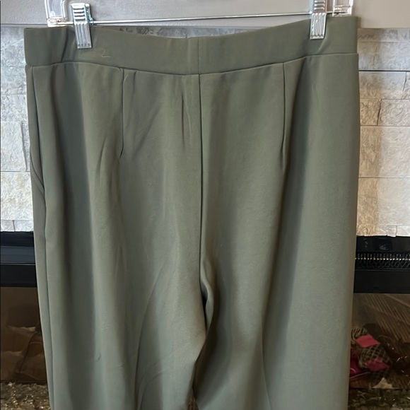 Michael Kors Military/Camo Green Elastic Waist Pants size Large NWT - Picture 11 of 13